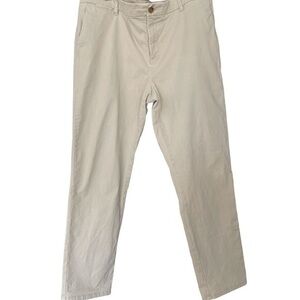 Women’s Classic Tommy Hilfiger kaki relaxed fit chino pants in size 18